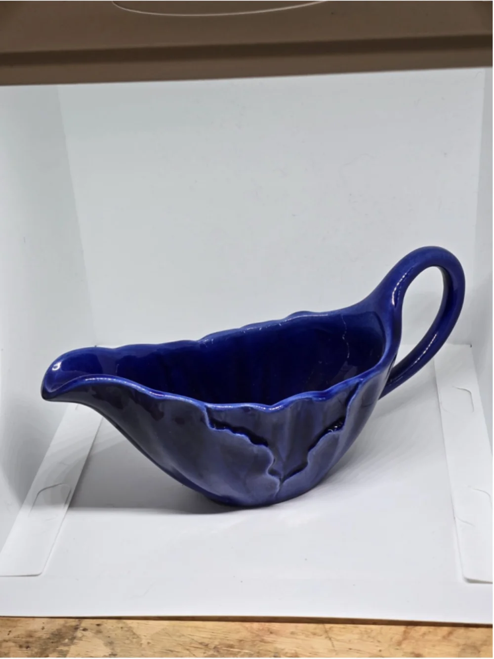 Vintage 9in Gravy Boat In Lotus Medium Blue By Metlox Poppytrail Vernonware